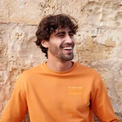Alaric Mens Supersoft Sweatshirt - Warm Sand