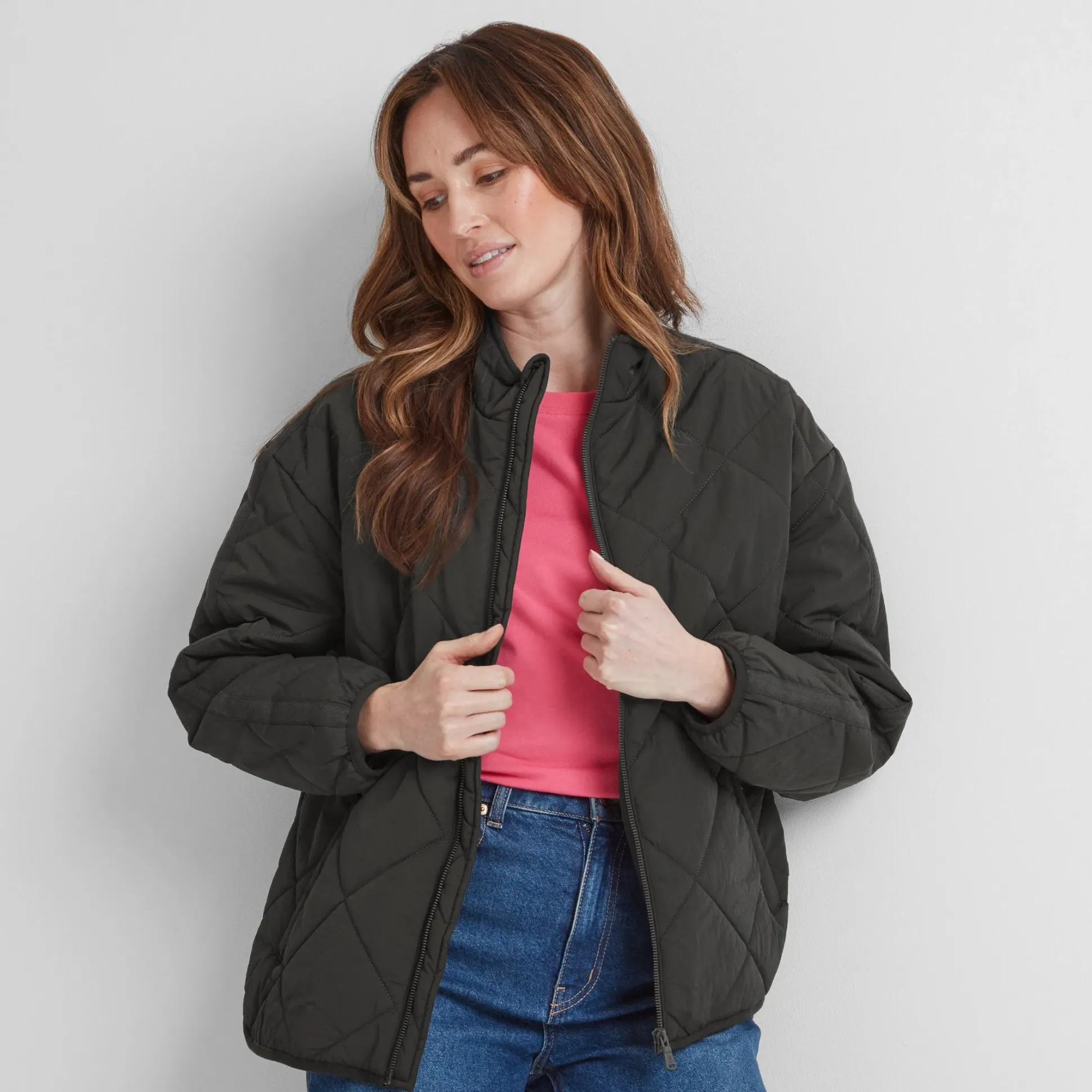 Cirnan Womens Shower Resistant Insulated Packaway Jacket - Washed Black
