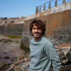 Clitheroe Mens Supersoft Raglan Sweat - Smokey Teal