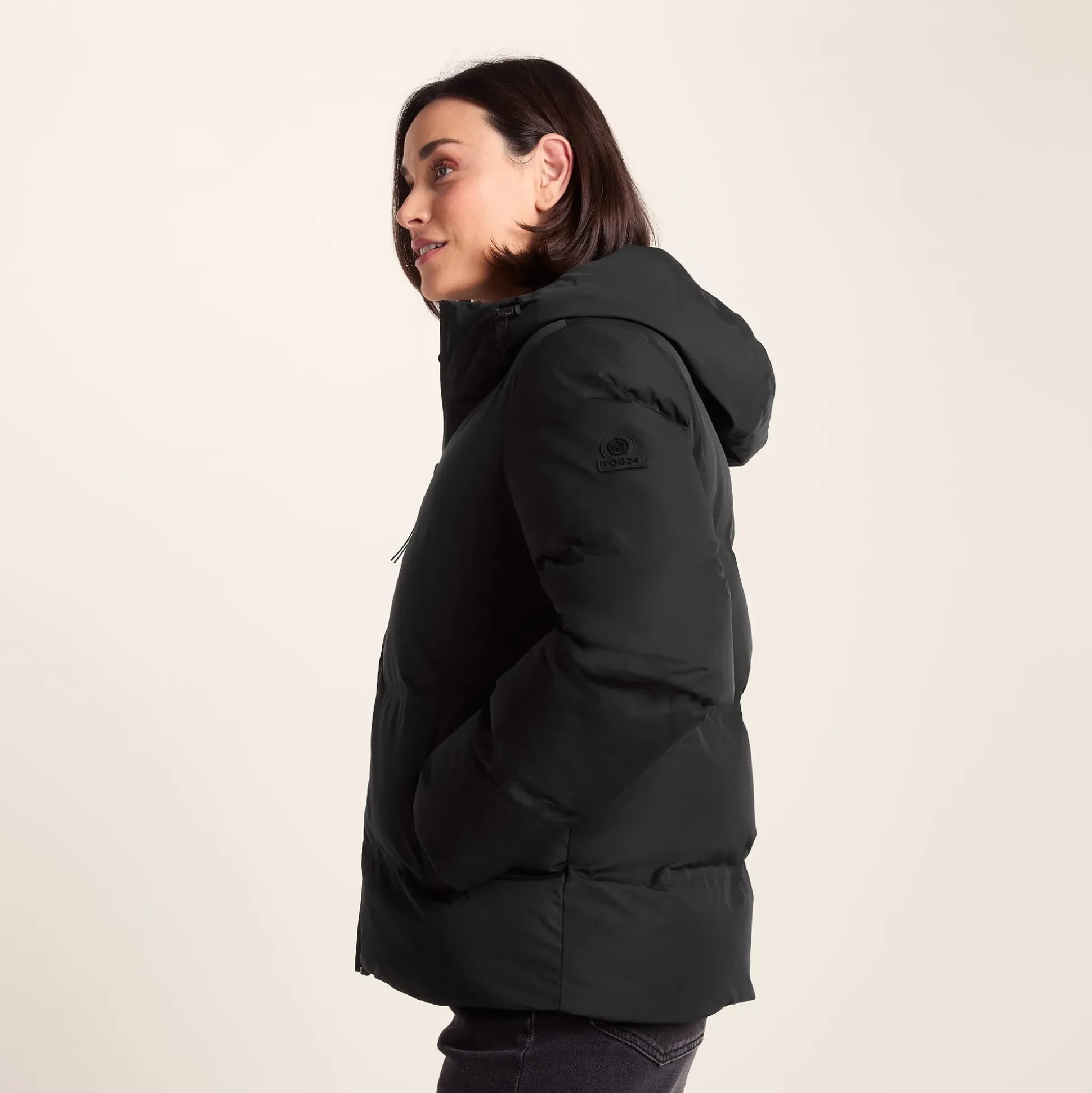 Dina Womens Shower Resistant Insulated Jacket - Black