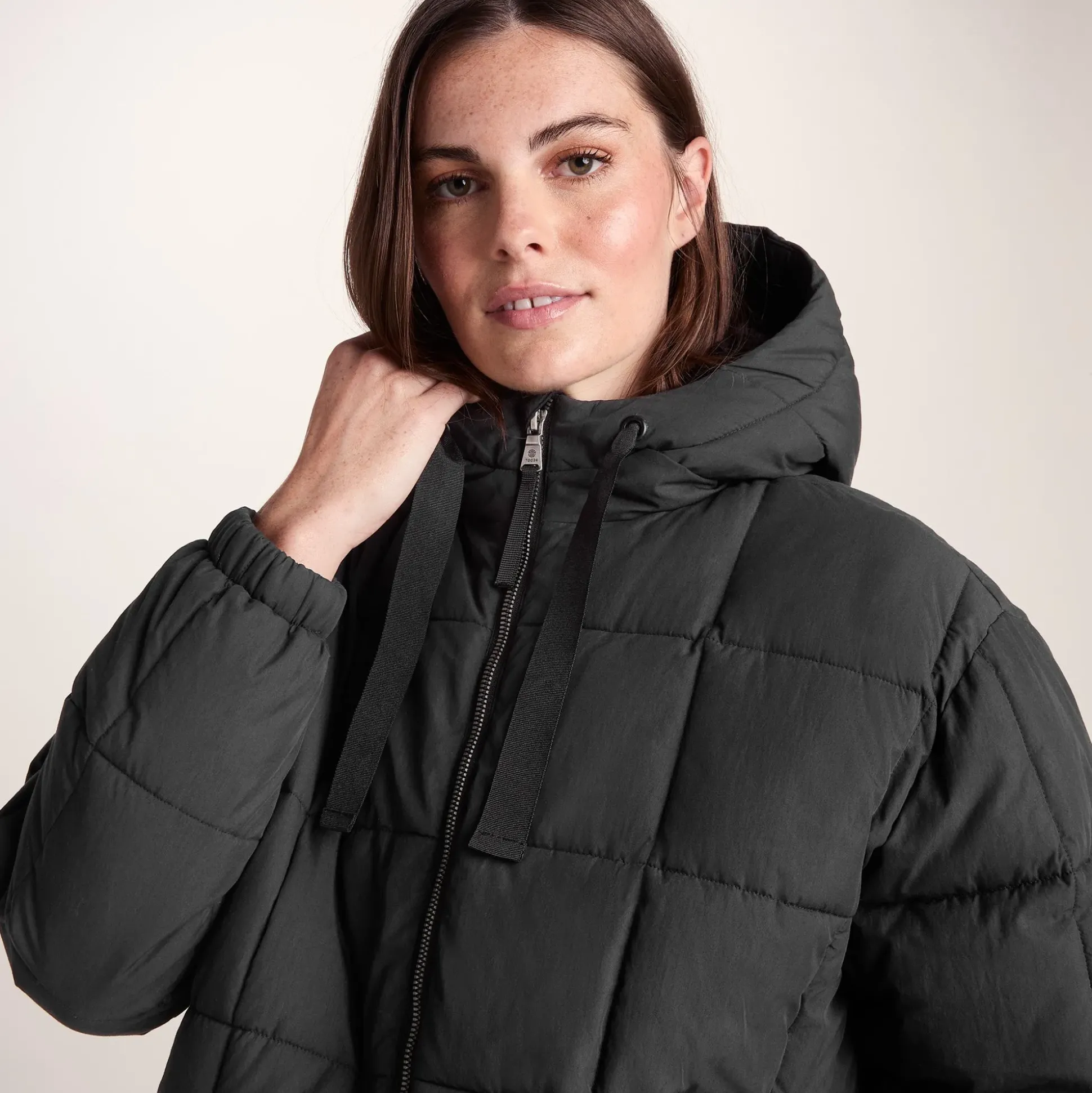Else Womens Oversized Shower Resistant Heavy Padded Jacket - Black