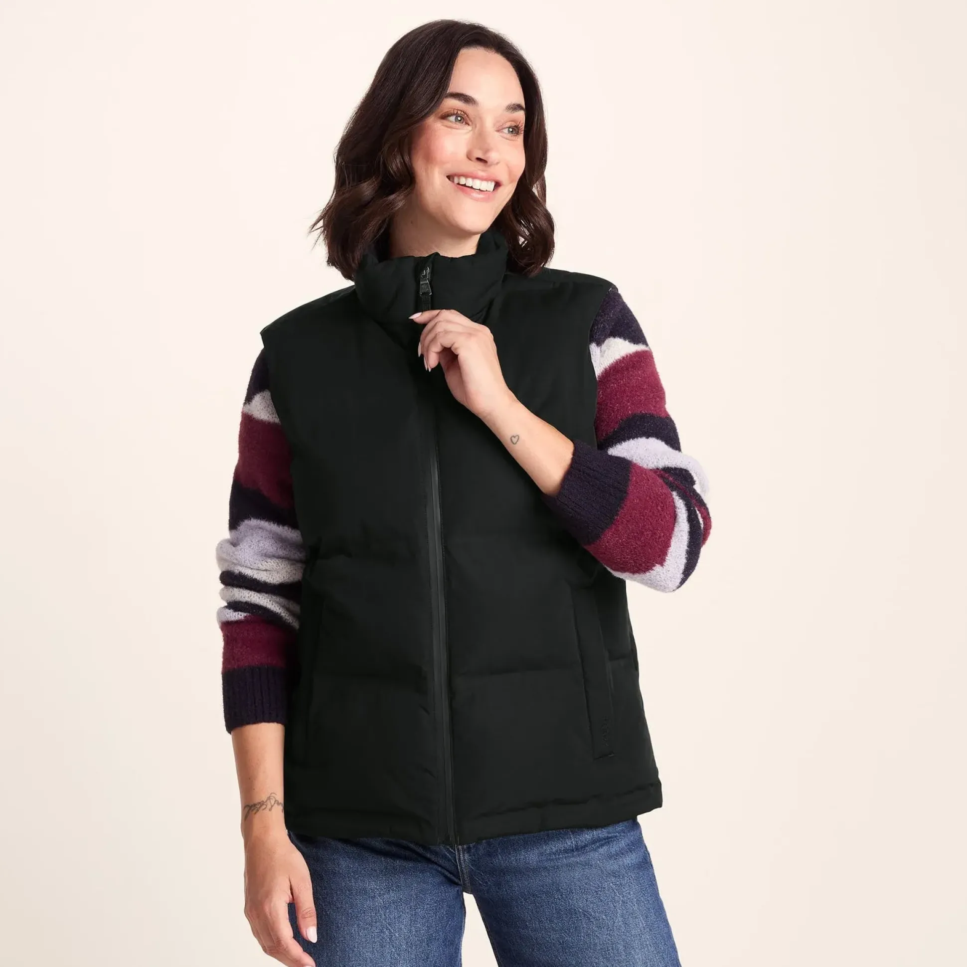 Elyna Womens Shower Resistant Insulated Gilet - Black
