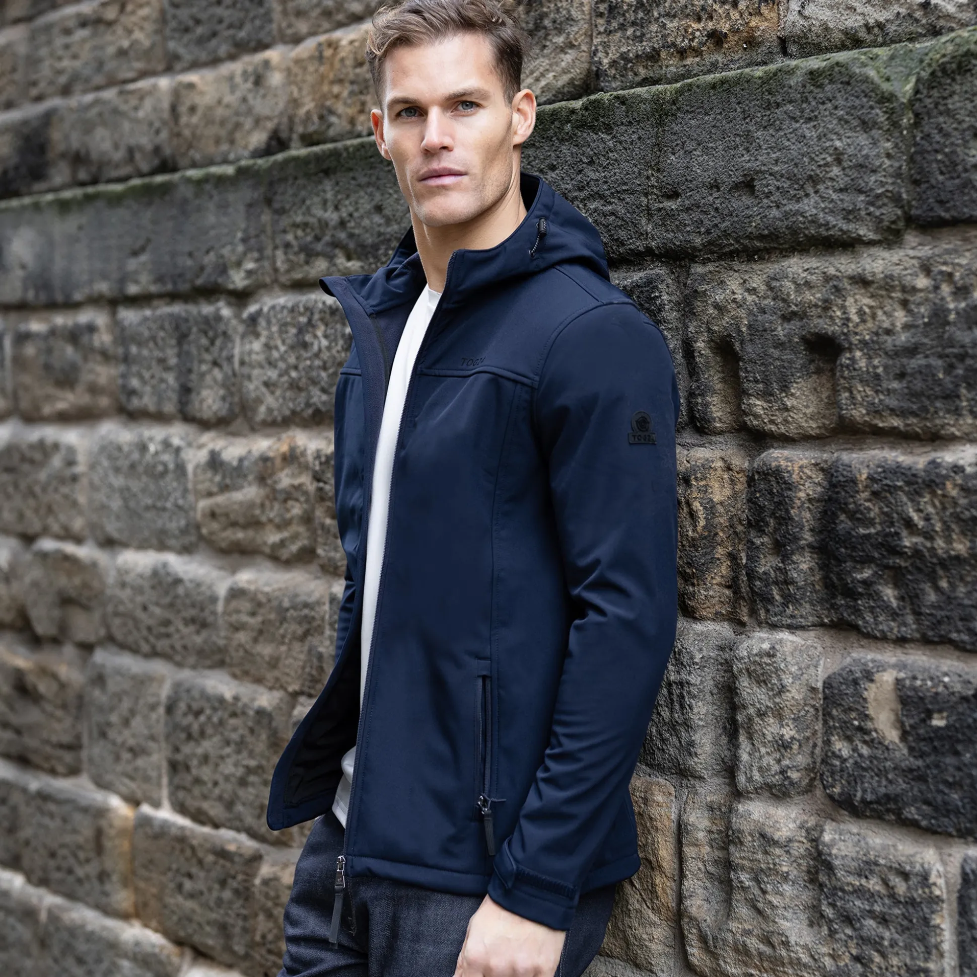 Feizor Mens Shower Resistant Softshell Hooded Jacket - Navy