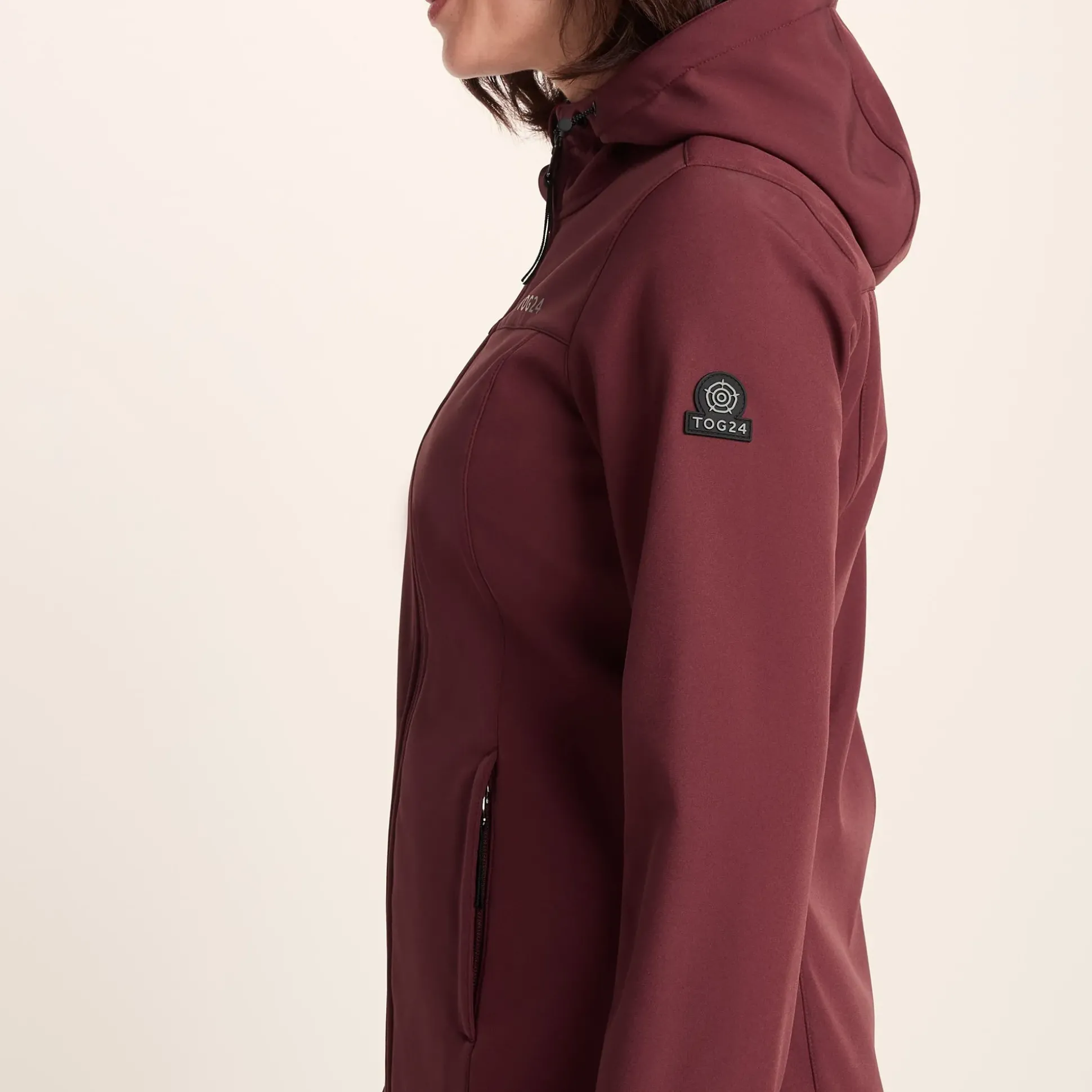 Keld Womens Long Shower Resistant Hooded Softshell Jacket - Burgundy