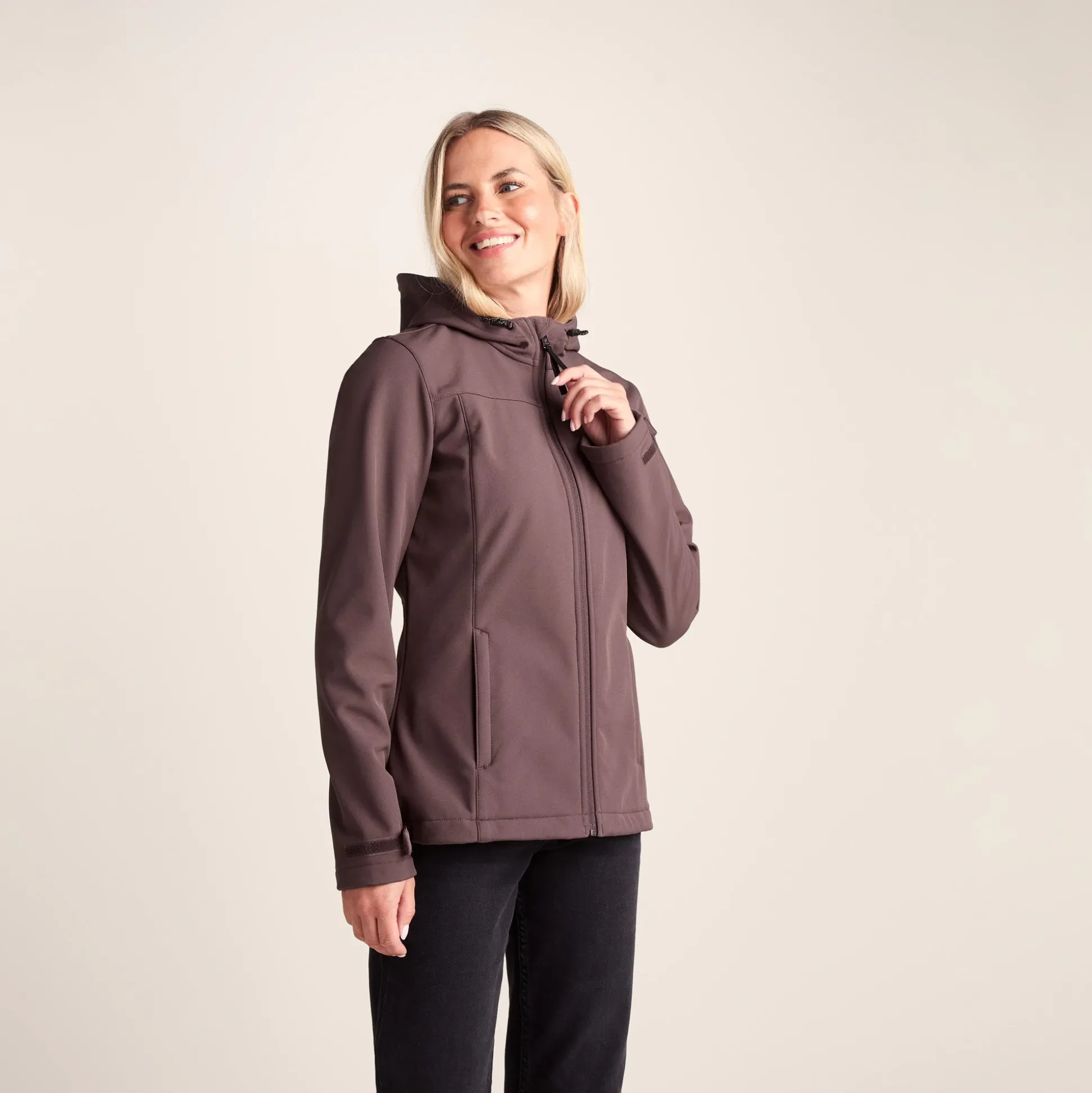 Keld Womens Shower Resistant Hooded Softshell Jacket - Dark Mauve