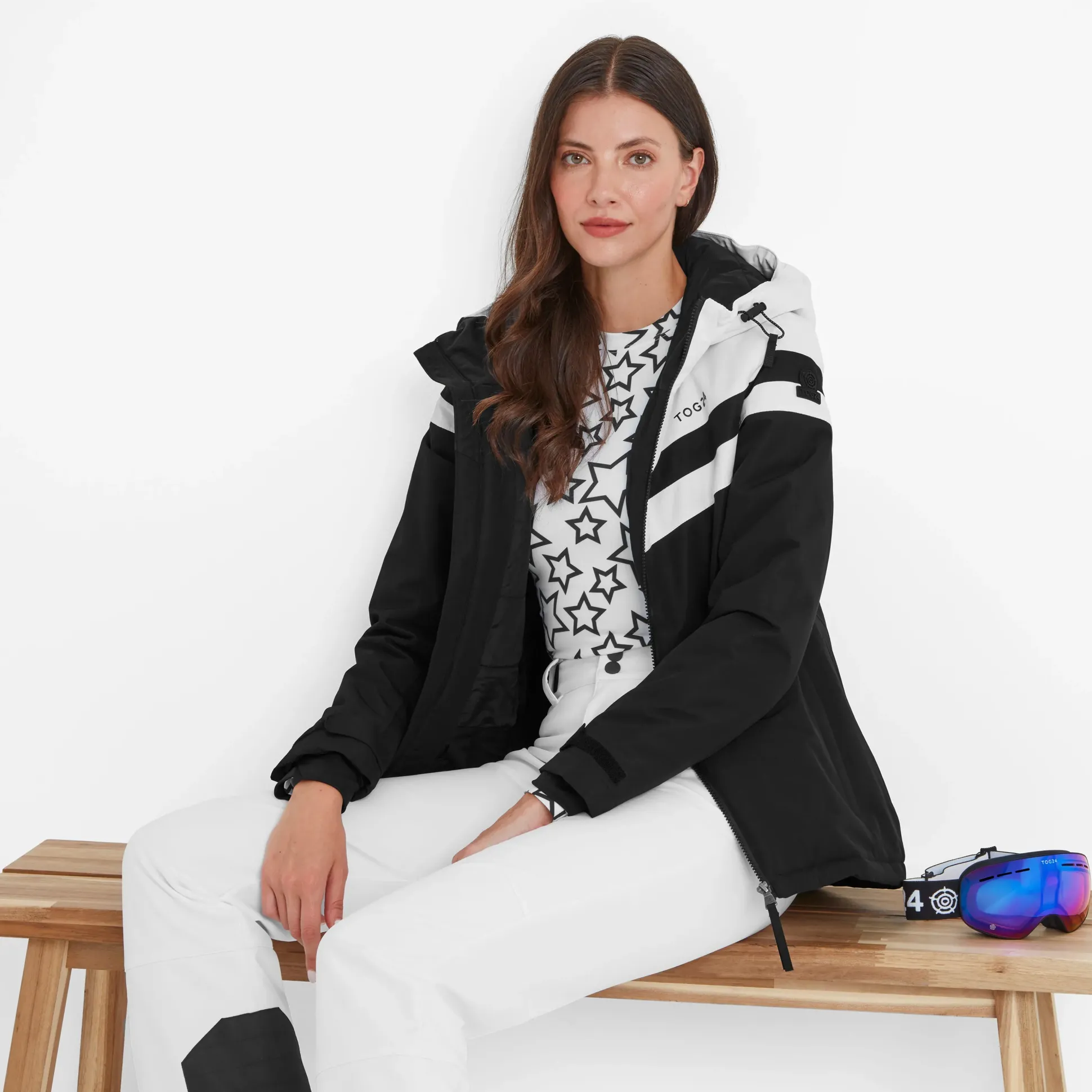 Panorama Womens Ski Jacket - Black/Optic White