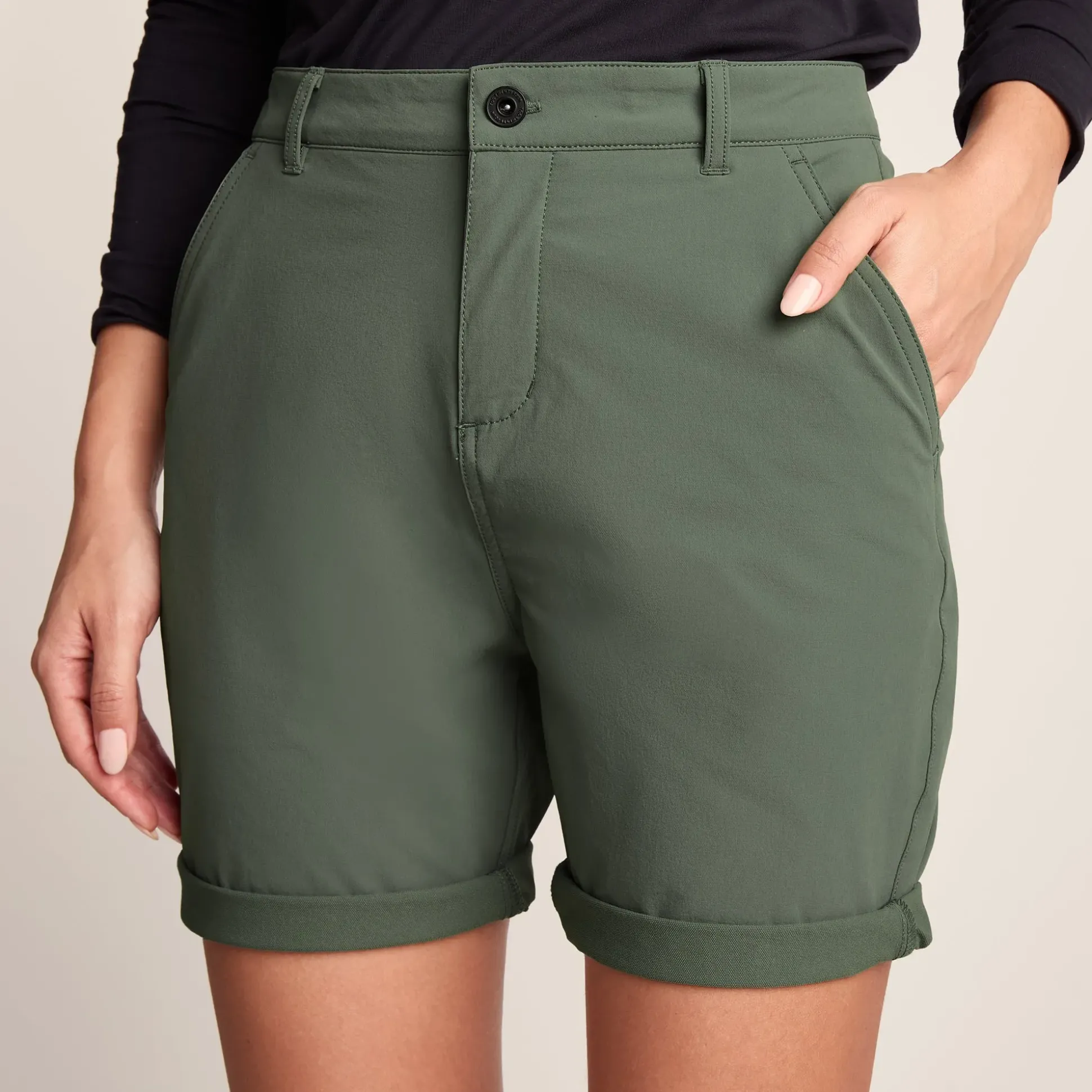 Path Womens Performance Shorts - Faded Khaki