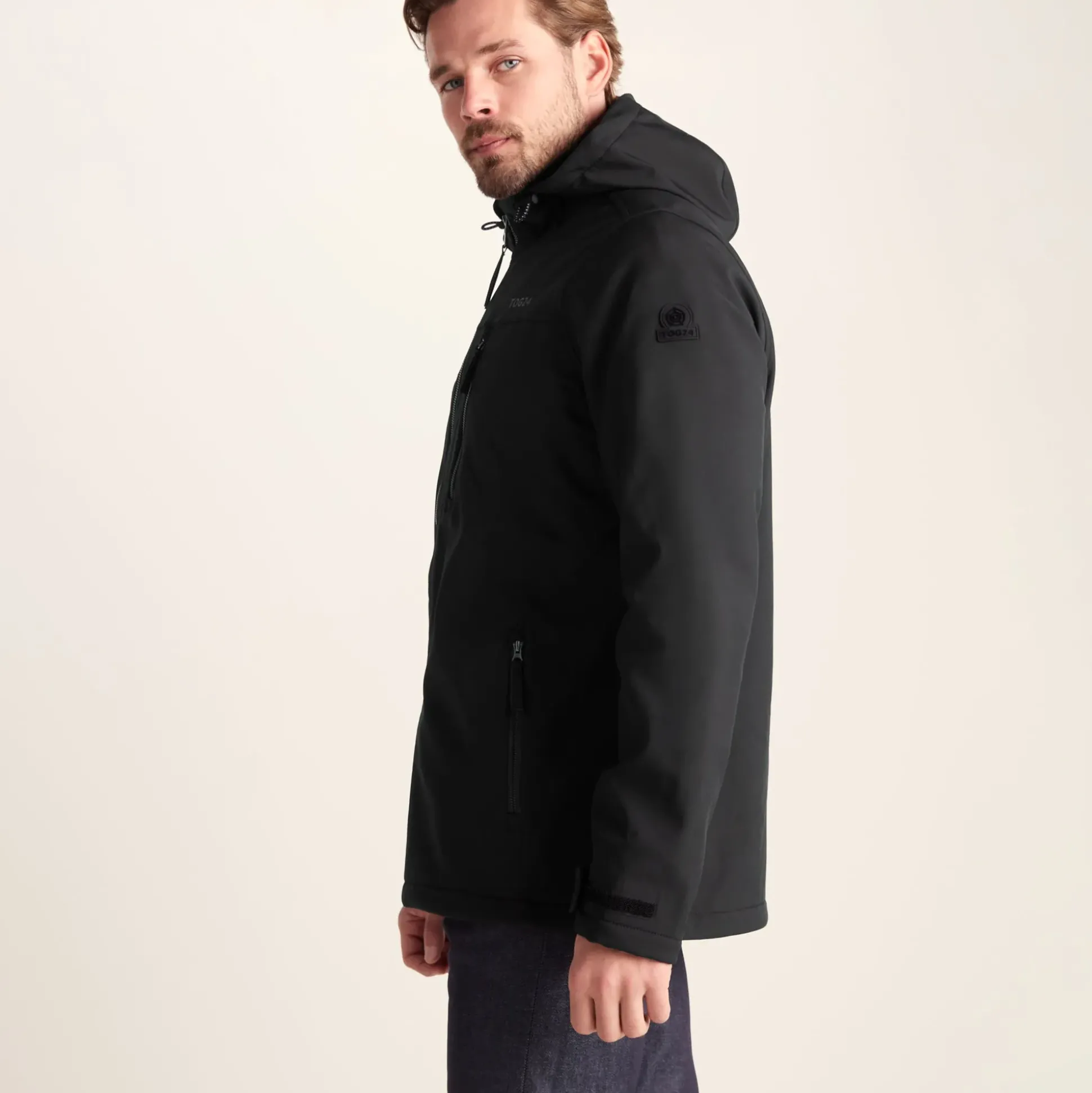 Retner Mens Waterproof Softshell Hooded Jacket - Black