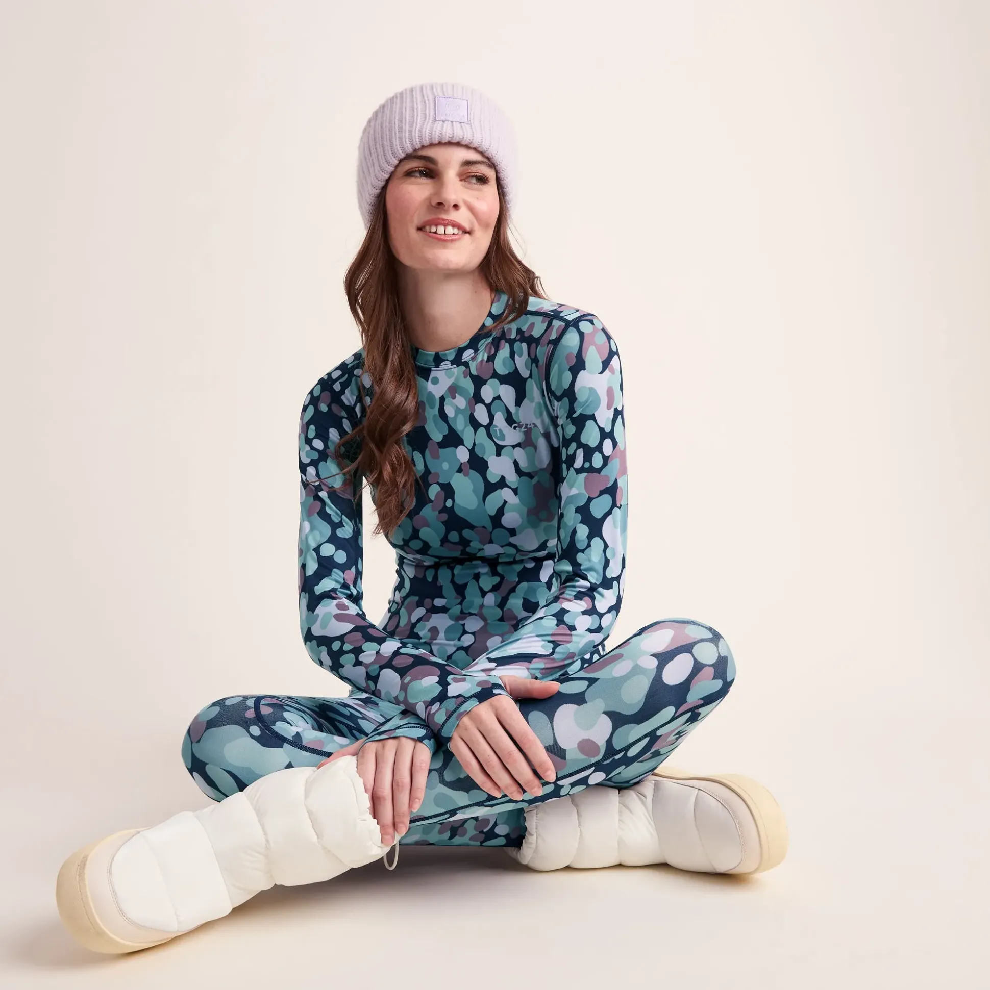 Snowdon Womens Thermal Crew Neck Base Layer - Scatter Print