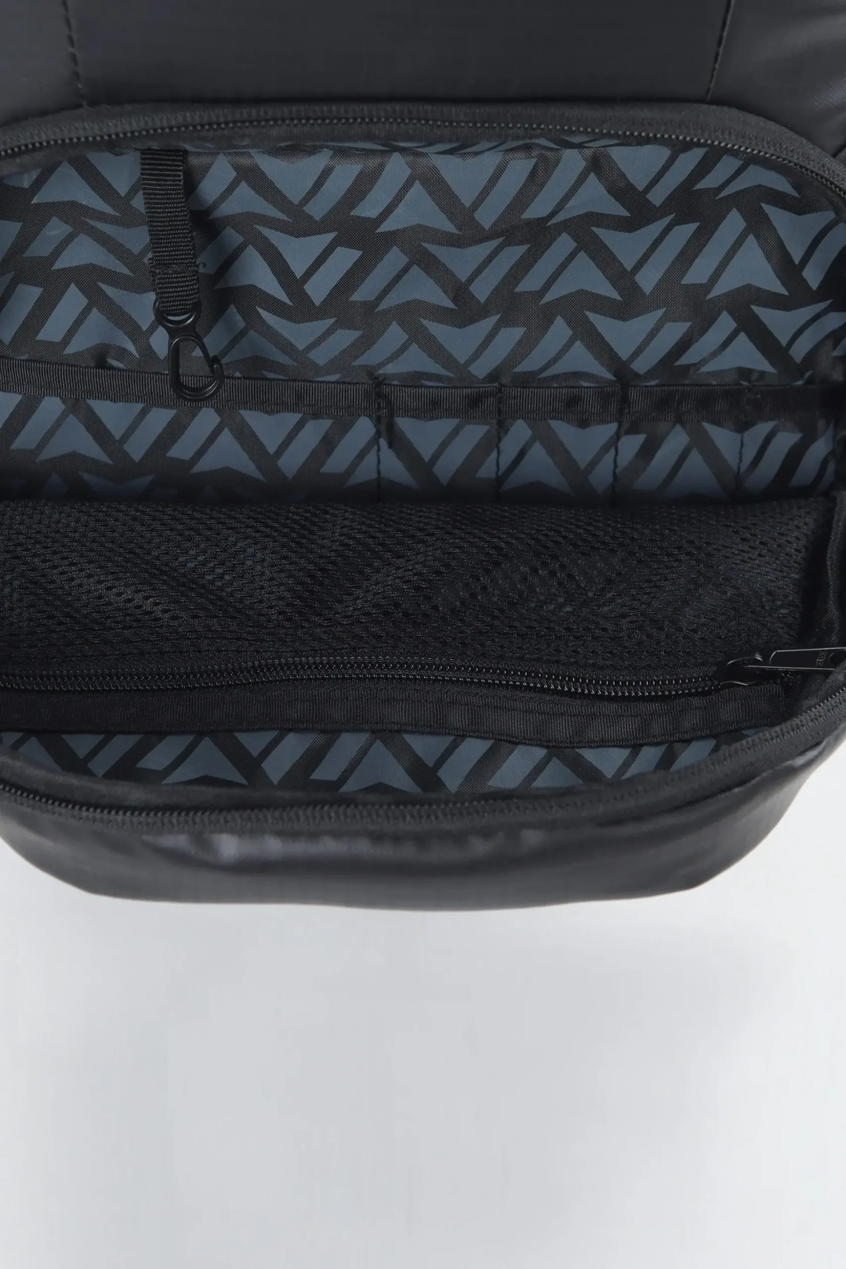 Surfanic Journey 25l Backpack - Grey