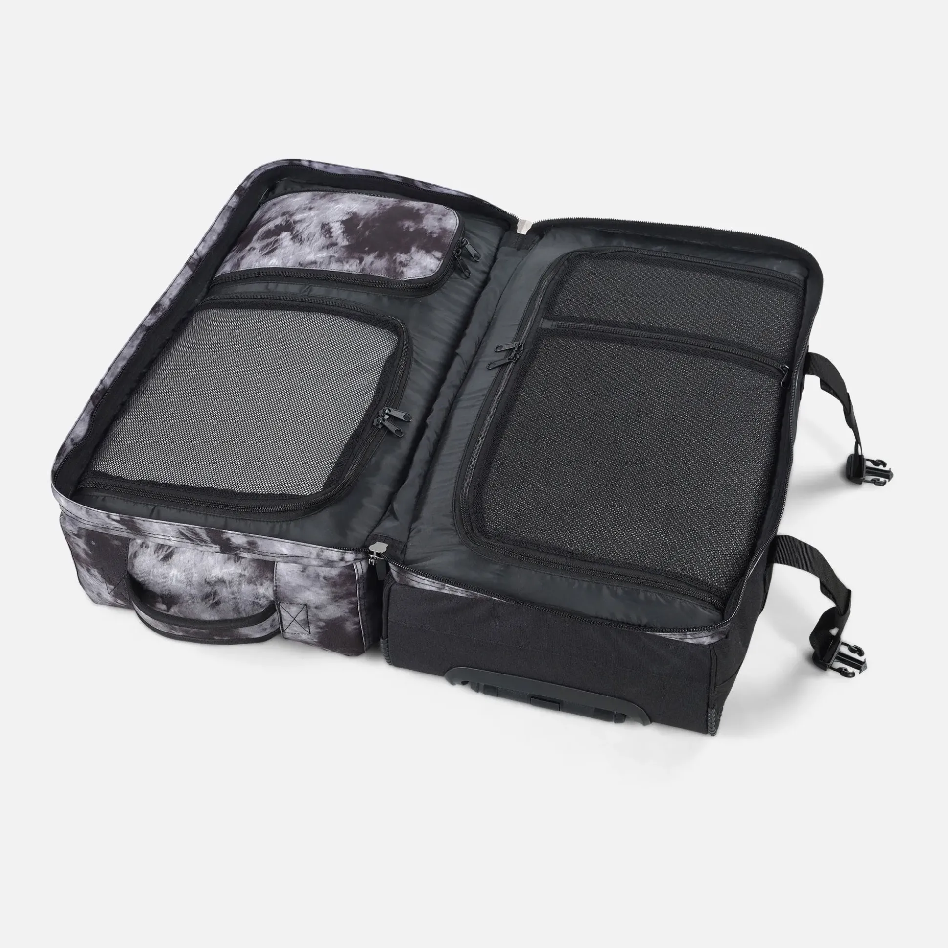 Surfanic Maxim 3.0 70L Roller Bag - Frostbite