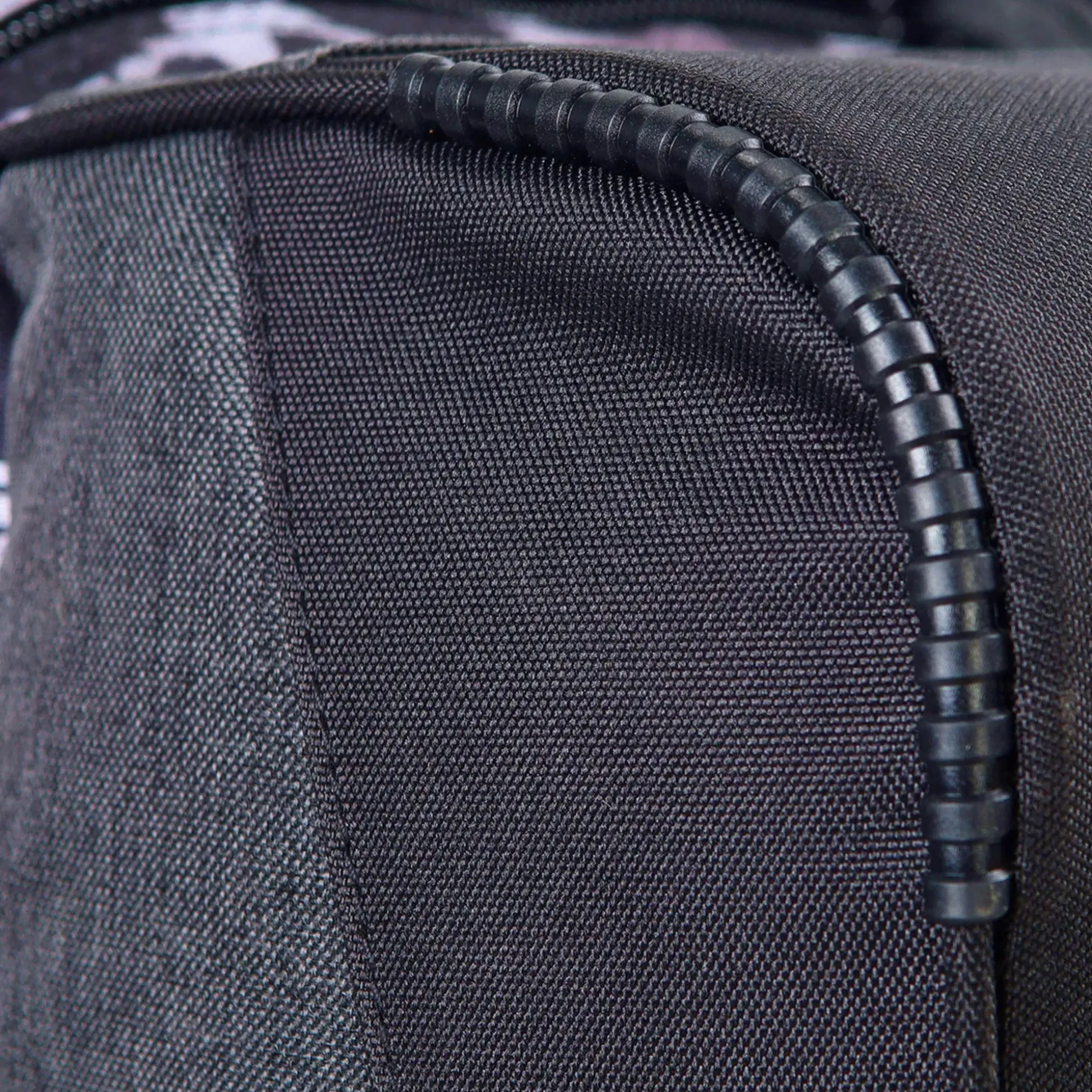 Surfanic Maxim 3.0 70L Roller Bag - Ice