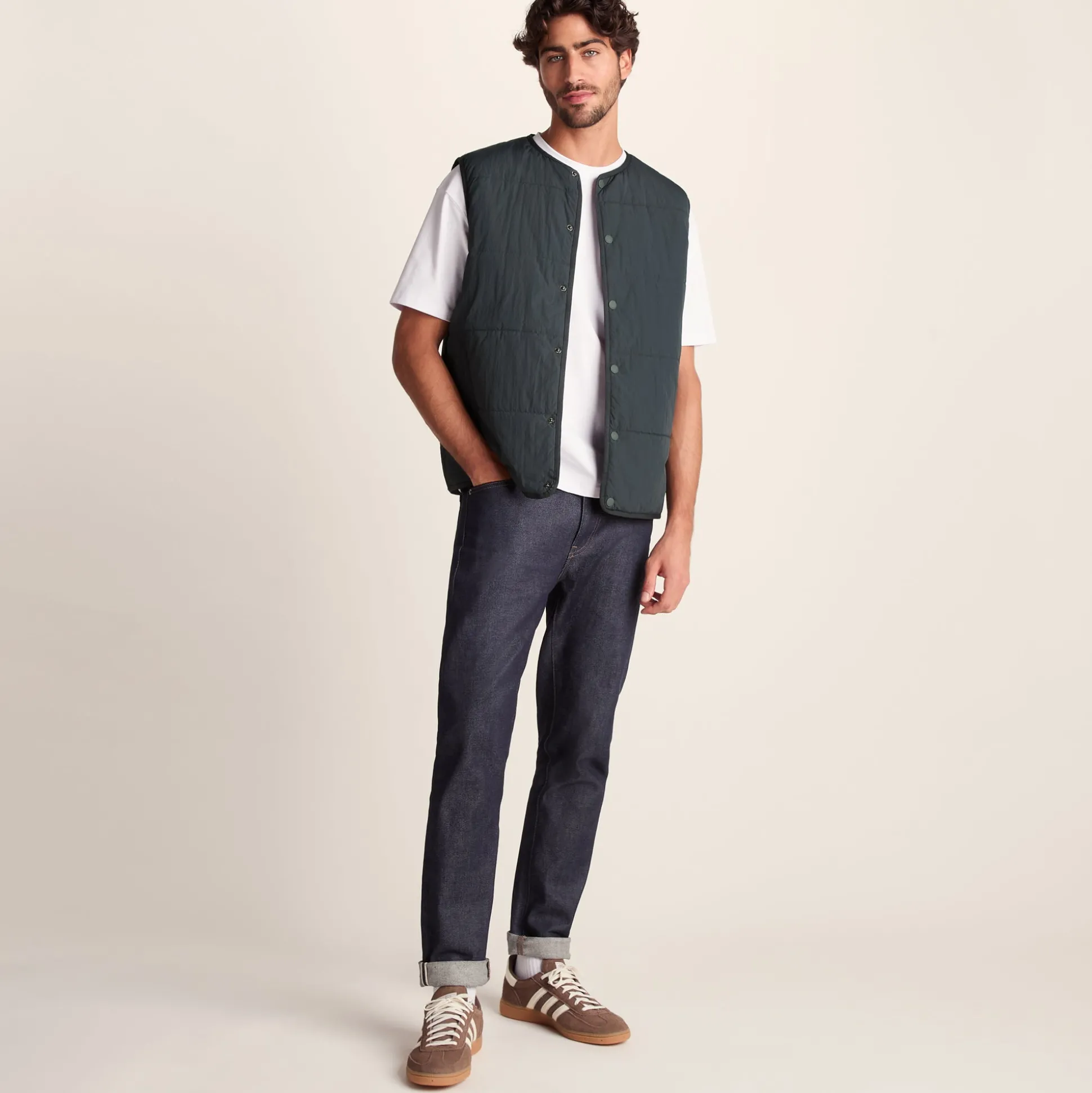 Sutterby Mens Shower Resistant Insulated Gilet - Deep Slate