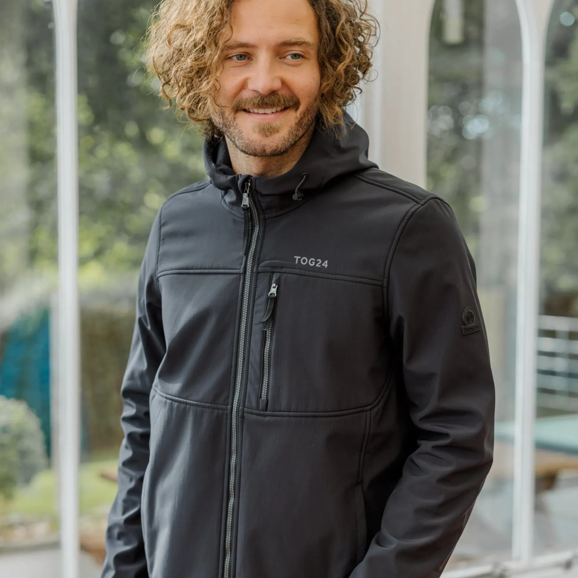Truro Mens Hooded Softshell Jacket - Black