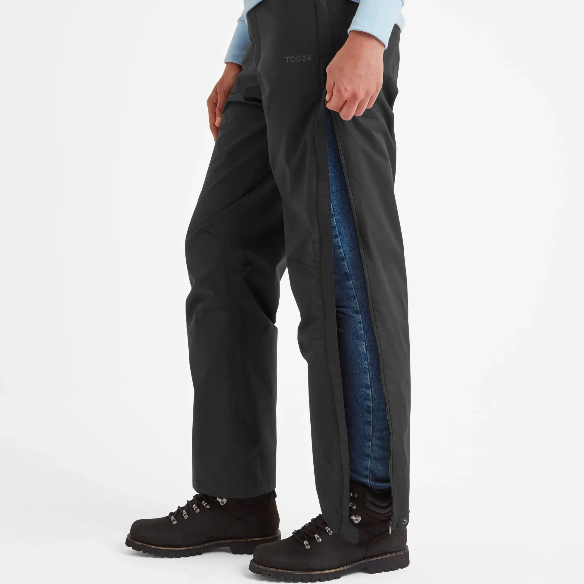 Wigton Womens Waterproof Trousers Short - Black
